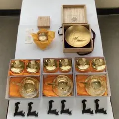【新築記念】金杯 7客セット 盃 漆器　七福神　昭和レトロ 新築記念】金杯 7客セット 盃 漆器 七福神 昭和レトロ - メルカリ
