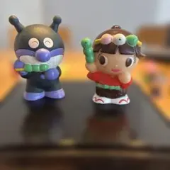 お花見！アンパンマンキャラクター おだんごちゃんとバイキンマンフィギュア 2体