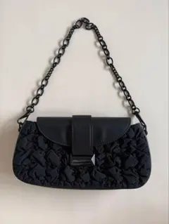 値下げCHARLES & KEITH ルーシュドナイロン チェーンハンドルバッグ