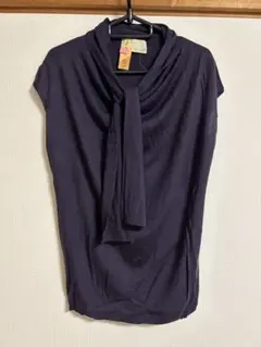 ☆クリーニング済み　アンタイトル　ニット