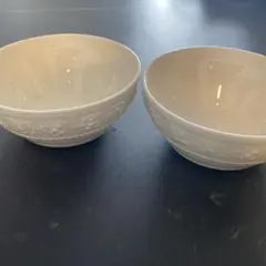 WEDGWOOD フェスティビティ 白ボウル 2個セットのサムネイル
