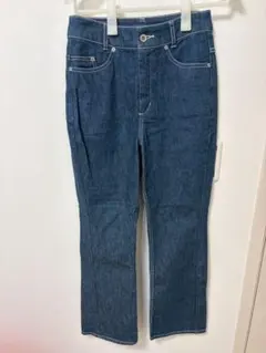 Item thumbnail for item 78bfb223-a95a-46a1-8f5b-b36f15fef087