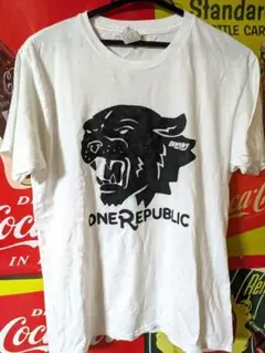 最終値下げ！GILDAN☆ギルダンONE REPUBLIC豹イラスト白TシャツM