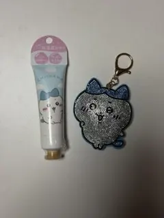ちいかわ ラインストーンキーホルダー ハチワレ ハンドクリームセット