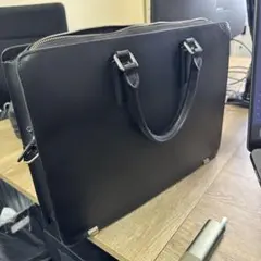 極美品】ビジネスレザーファクトリー トートバッグ レザー 肩掛け A4可