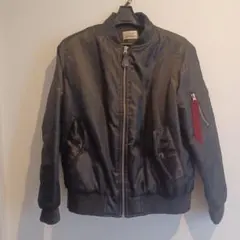 セール！ダウンジャケット　キッズ