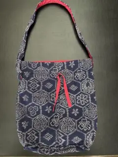 ハンドメイド ワンショルダー巾着バッグ 着物リメイクのサムネイル