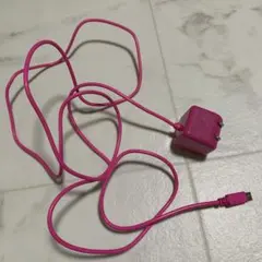 匿名発送　キューブ型　AC 充電器　スマホ用　1.8A MPA-ACMBC152