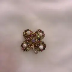 四つ葉のクローバー ブローチ マルチカラー ビジュー パール