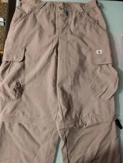 た*る様 NIKE　ACG ベージュ カーゴパンツ