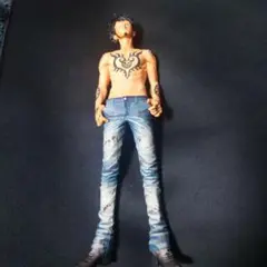 ワンピース トラファルガー・ロー フィギュアのサムネイル