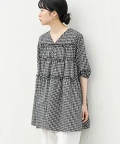 美品KBF サッカーチェックミニワンピース 白／黒のサムネイル