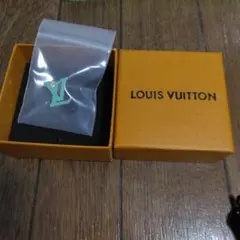 Item thumbnail for item 4e1ce968-55b8-4581-88de-c7351be65673