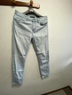 ユニクロメンズジーンズ