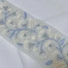 インド刺繍リボン 水色 白 花柄 約1.0m