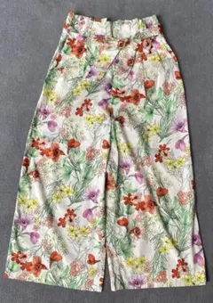 おしゃれ☆ZARA 花柄パンツ