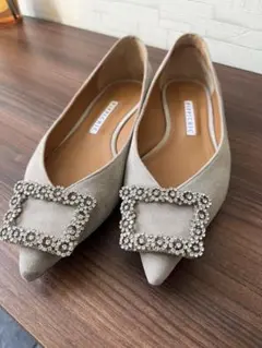 PIPPICHIC ビジュー付きフラットシューズ