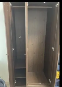 ダークブラウン クローゼット ミラー付き