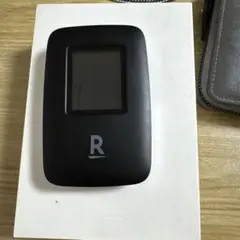 Rakuten WiFi Pocket 本体 モバイルルーターのサムネイル