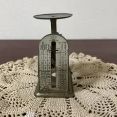 アンティークスケールのサムネイル