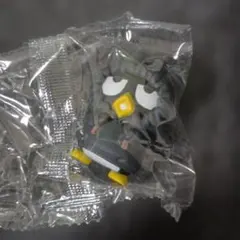 ガチャガチャ　サンリオ　むぎゅぎゅ！パーカーフィギュア