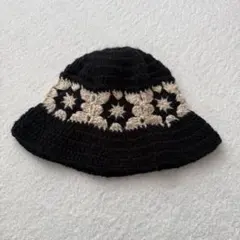 MGV クロシェフラワーデザインニットバケットハット