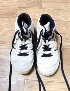 バスケットシューズ23