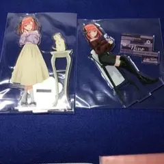 五等分の花嫁 中野二乃 アクリルスタンド 2種セットのサムネイル