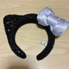 猫耳カチューシャ 黒 スパンコール　ハローキティ