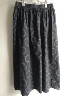 SEASON　REASON　ギャザースカート　淡黒　Мサイズ