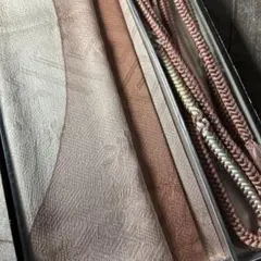 お値下げ！呉服屋さん購入。正絹くすみピンク系帯揚げと帯締めセット