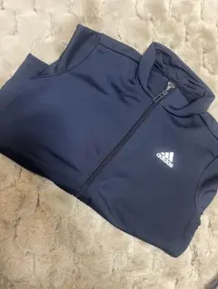 adidas ネイビー ジップアップジャージ