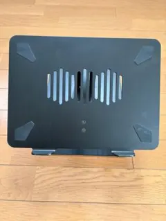 高さ調整可能なPCスタンド 黒