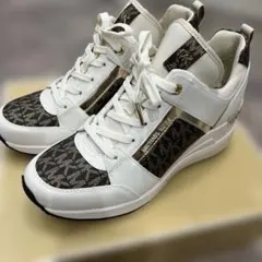 新品未使用　マイケルコース ブラウン　ゴールド スニーカー6.5 23.5cm