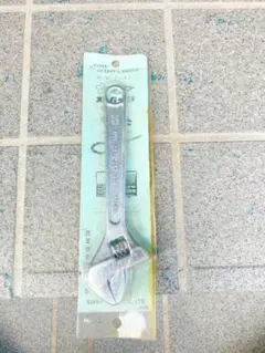 슈퍼툴 몽키 렌치 200mm 새제품 미개봉