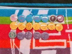 E－girls サイン缶バッチ