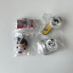 名探偵コナン めじるしアクセサリー 3 スケボー　蝶ネクタイ型変声期　探偵バッジ