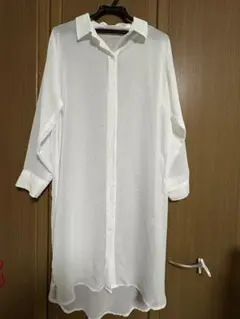 ホワイト シースルー ボタン付きシャツ