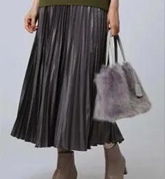 untitled 定価19000円　プリーツスカートのサムネイル