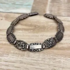 Item thumbnail for item 044764fe-8a94-4b5a-a0c4-a5c5b19f7414