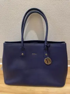 FURLA ネイビー トートバッグのサムネイル