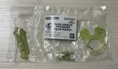 TWICE LOVELY'S アクリルカラビナ フロッキーマスコット ジョンヨン