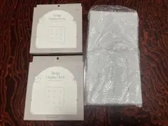 【！外箱無し！】ほぼ未使用　 2点セット3COINS 缶バッジ ディスプレイ