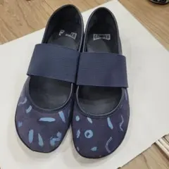 CAMPER right nina フラットシューズ ネイビー 系柄のサムネイル
