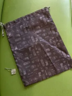 Item thumbnail for item e3ed6aa5-373c-4e73-9d2f-3fb45551e477