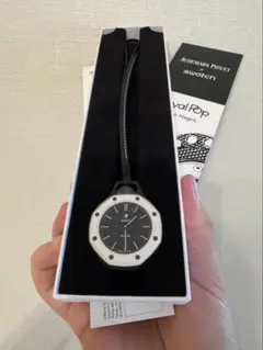 Audemars Piguet x swatch Royal Pop 白黒のサムネイル