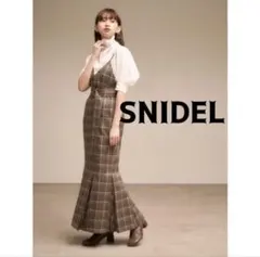 ウエストベルトマーメイドワンピース