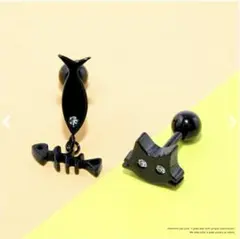 猫　魚モチーフピアス