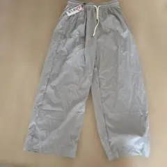 ワイドパンツ　レディース