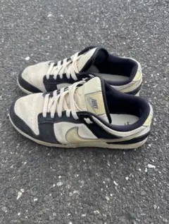 NIKE Dunk Lowのサムネイル